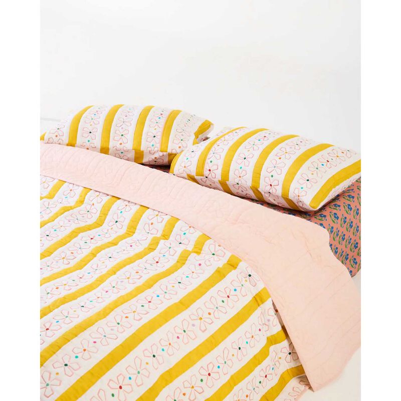 Kip&Co X Anna Spiro Daisy Chain Organic Cotton Quilted Bedspread Large image number 3